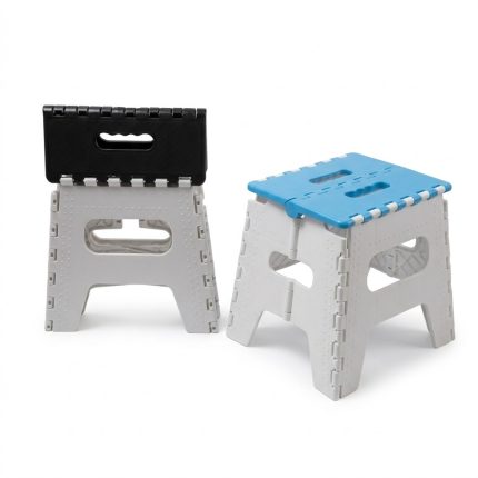 BANQUITO PLEGABLE SIN MARCA